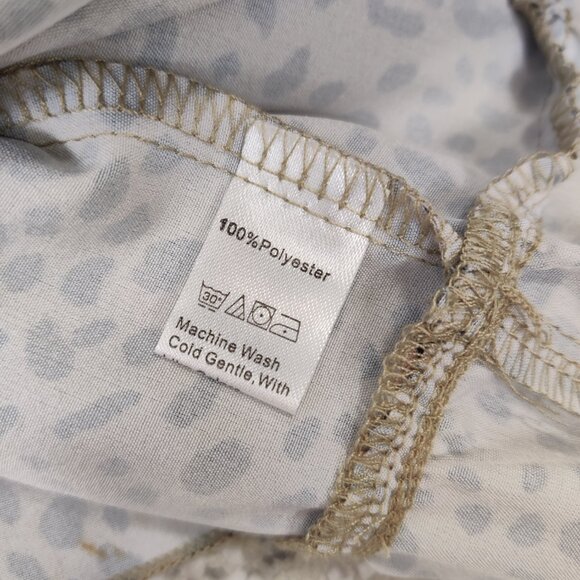 SHEIN Women's Blouse Size M Tiered Tan Black Leopard Cheetah Print Casual Modest - Picture 7 of 10